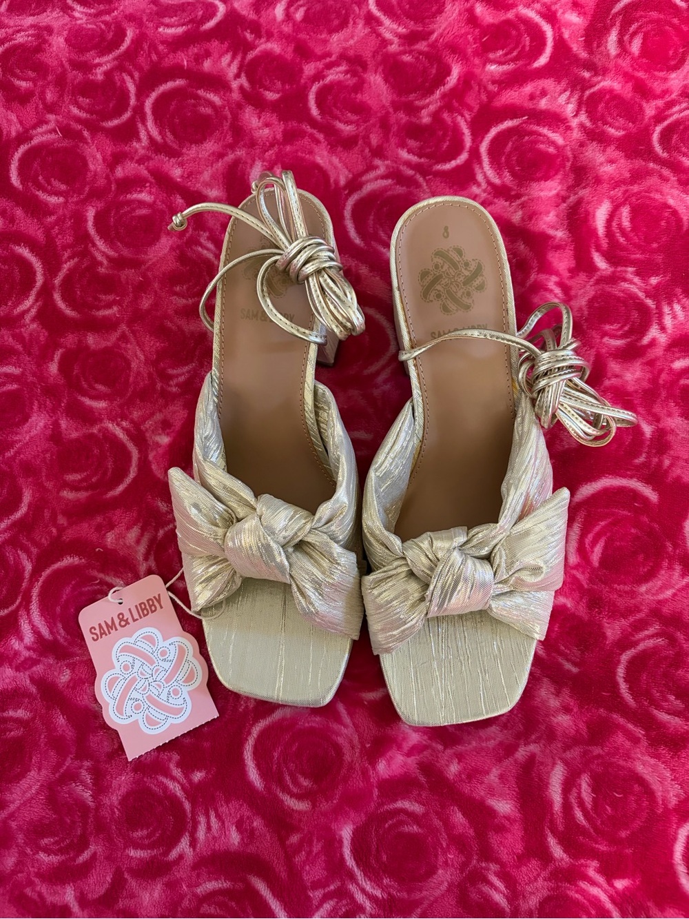 ❤️Sam & Libby Women’s Gold Block Heel Sandals with Ankle Tie New in Box Size 8 - Picture 1 of 11